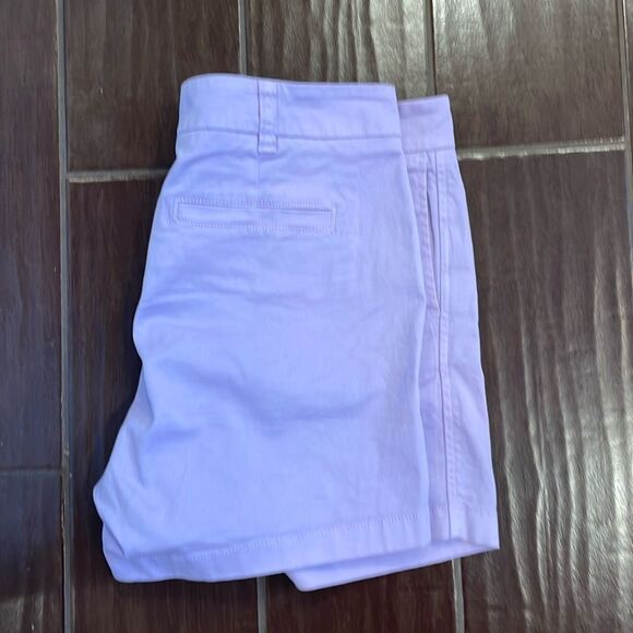 J Crew 5” Lavender Chino - Picture 1 of 3